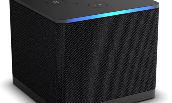 アマゾン「ブラックフライデー」が絶賛開幕中。お得に買えるガジェット5選